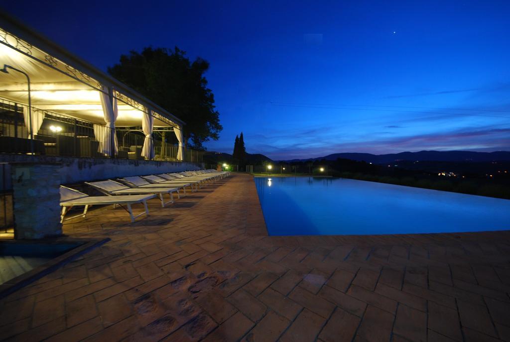 Spoleto By The Poolゲストハウス エクステリア 写真