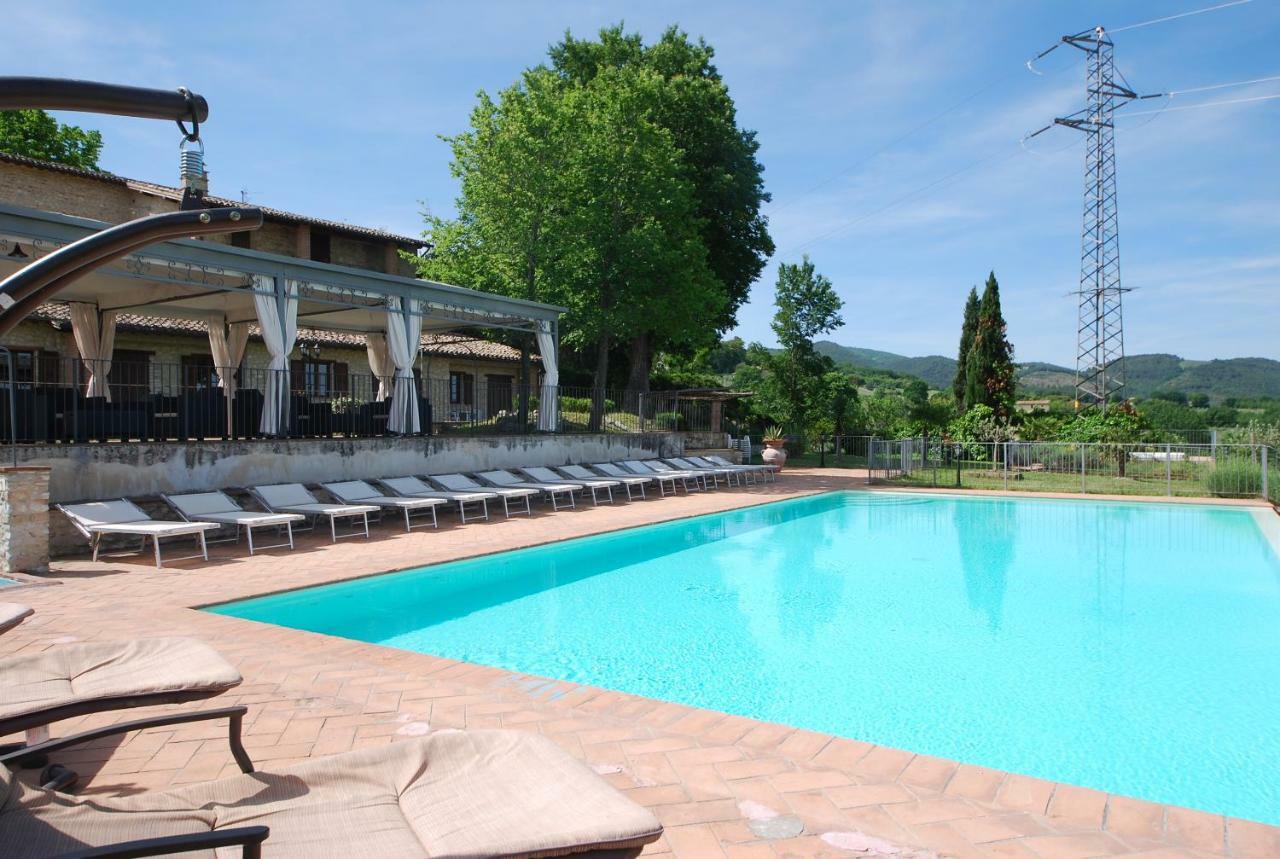 Spoleto By The Poolゲストハウス エクステリア 写真